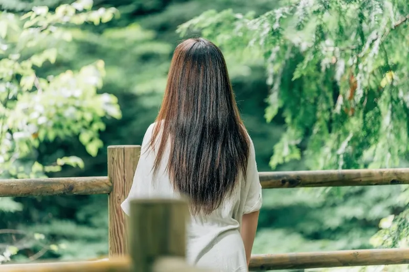 綺麗な髪の女性